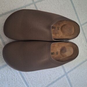 Cushionaire Women's Brown Slip-On Shoes